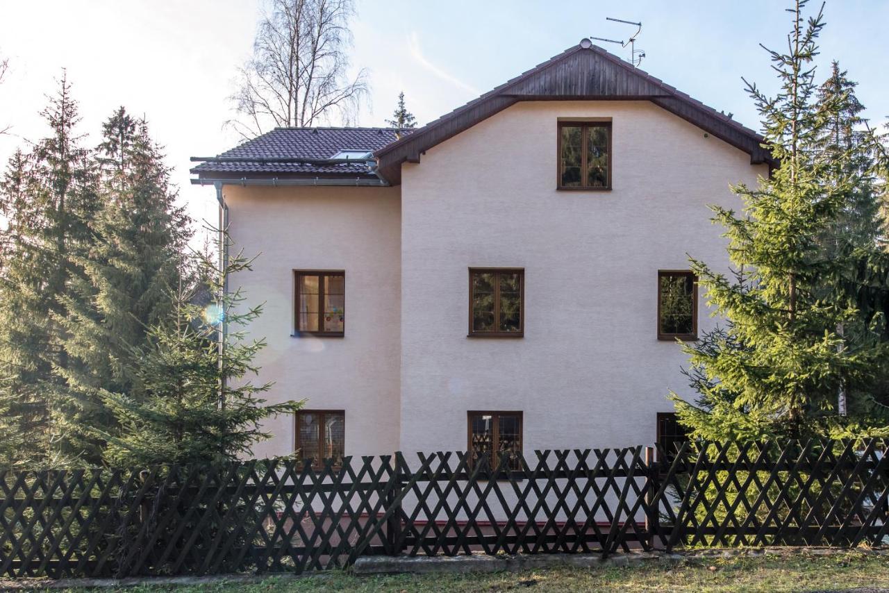 Železná Ruda Apartmany Domino מראה חיצוני תמונה